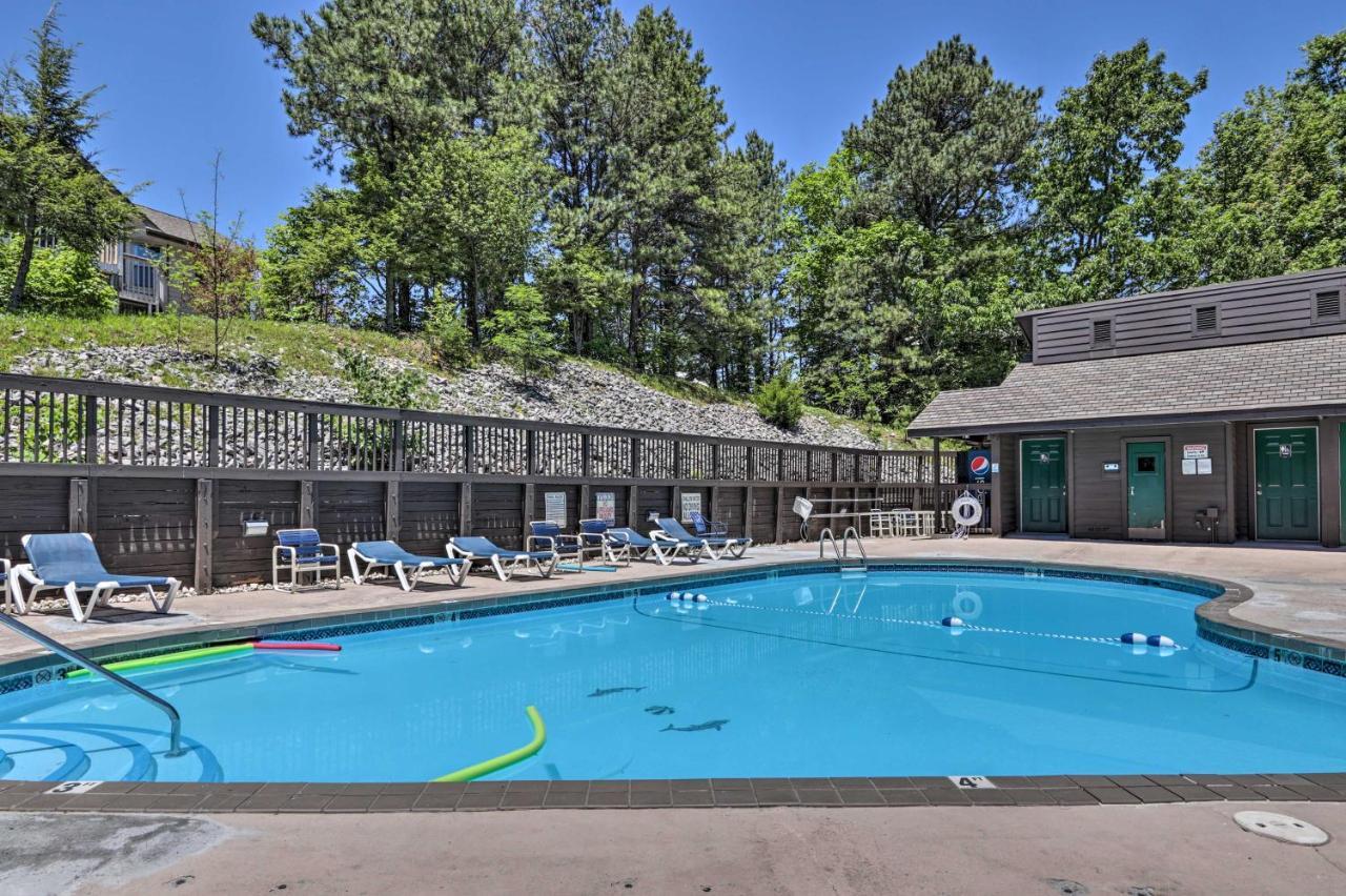 Condo With Pool And Grill Access About 4 Mi To Gatlinburg! Exterior photo